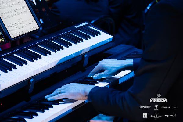 Sberna & Fineco - Crazy for Music 2025